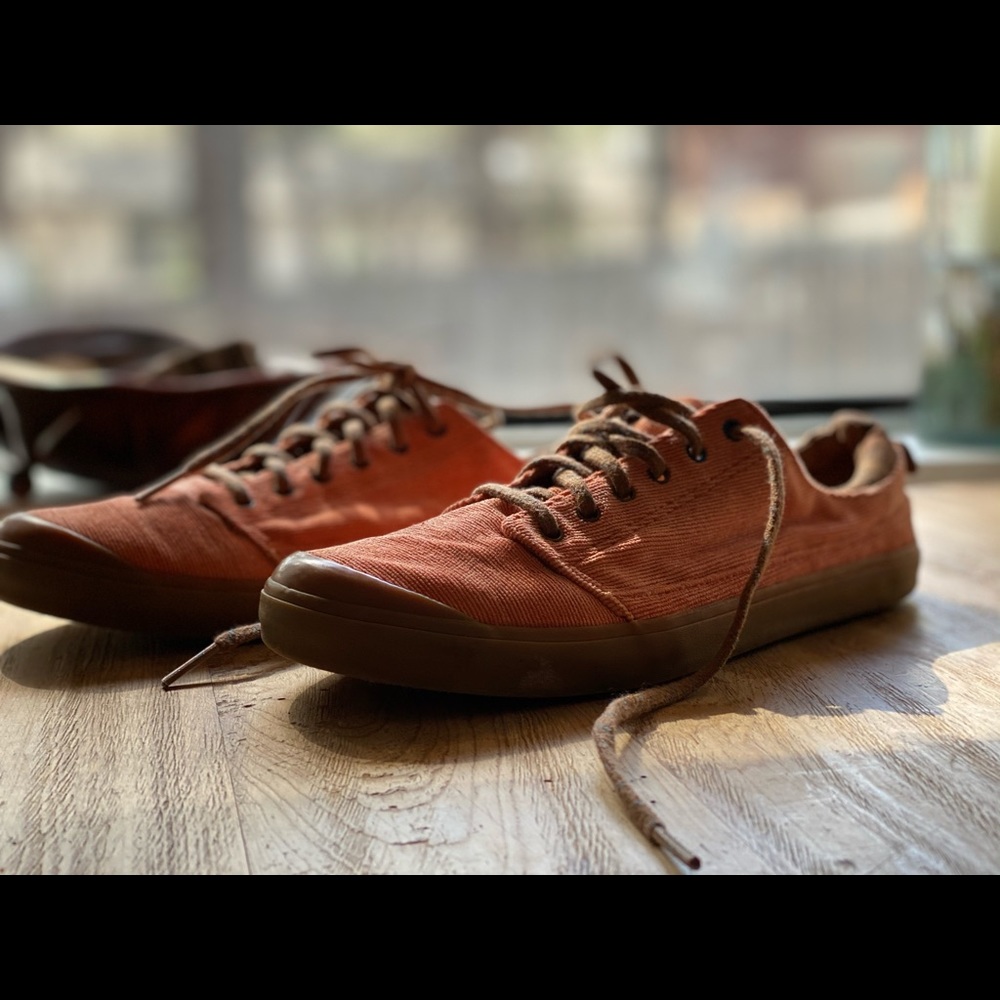 Reef Tennis shoes